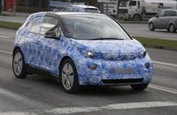 BMW выпустит компактный гибридомобиль
